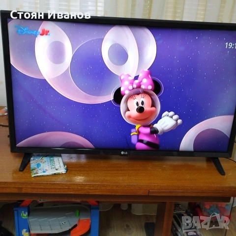 32" Телевизор LG, снимка 2 - Телевизори - 54286173