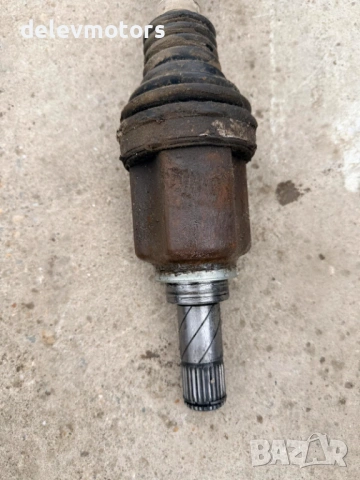 391011406R лява полуоска от Dacia Dokker 1.5 DCI 75 к.с., двигател K9K612, 5 ск., 2018 г., 149000 км, снимка 2 - Части - 54007248