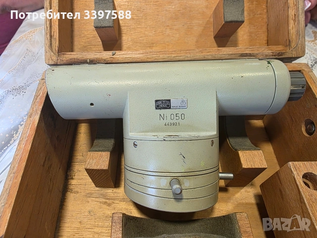 Оптичен нивелир Carl Zeiss Jena Ni 050, снимка 3 - Измервателни инструменти - 55266620