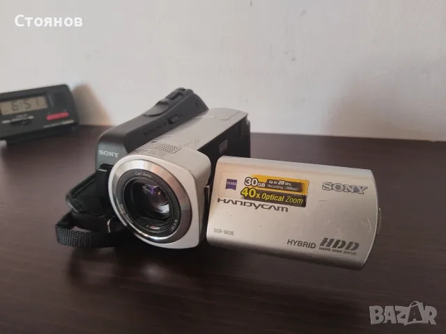 Камера Sony DCR-SR35 Handycam HYBRID HDD, снимка 3 - Камери - 55531602