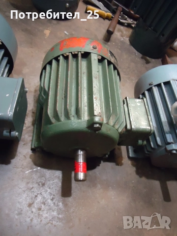 Трифазни ел.мотори 0.55KW - 1400 об/мин., снимка 5 - Електродвигатели - 52970063