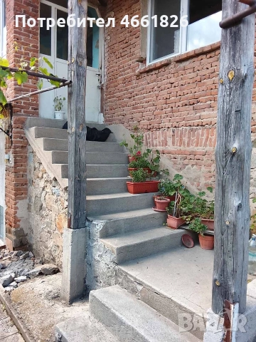 продавам къща в гр. Панагюрище , снимка 2 - Къщи - 54671033