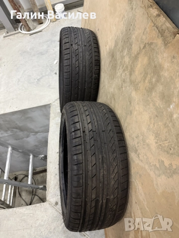 Гуми 225/40 R18 2бр.