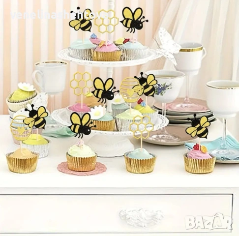 12 броя картонени топери брокат пчела пита кошер декорация торта , снимка 2 - Други - 54130004