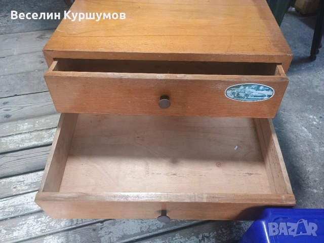 Старо шкафче, снимка 2 - Шкафове - 54198380