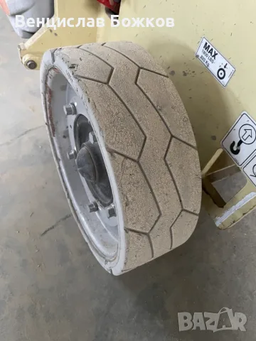 Вишка JLG 2630ES, снимка 11 - Индустриална техника - 55517727