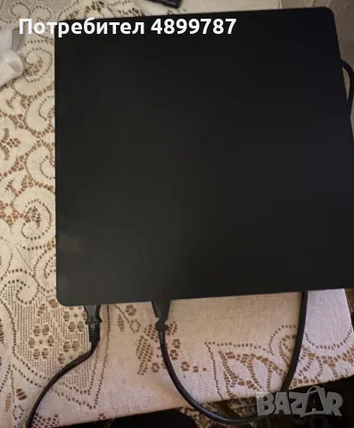 Продавам PS 4 slim с 2 бр. джойстика и станция за зареждане, снимка 7 - PlayStation конзоли - 55436441