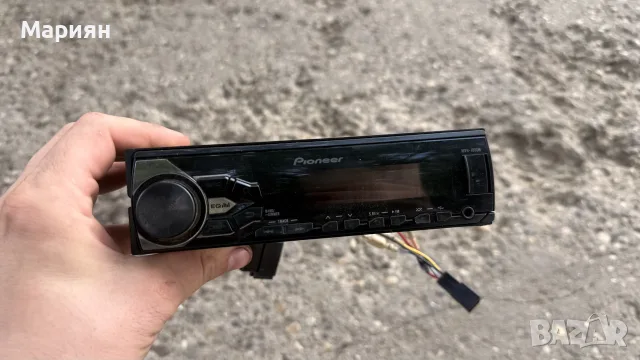 Pioneer MVH-180UB