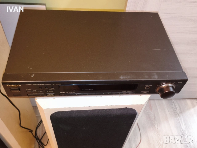 Продавам тунер technics-st-gt550, снимка 3 - Ресийвъри, усилватели, смесителни пултове - 54348244