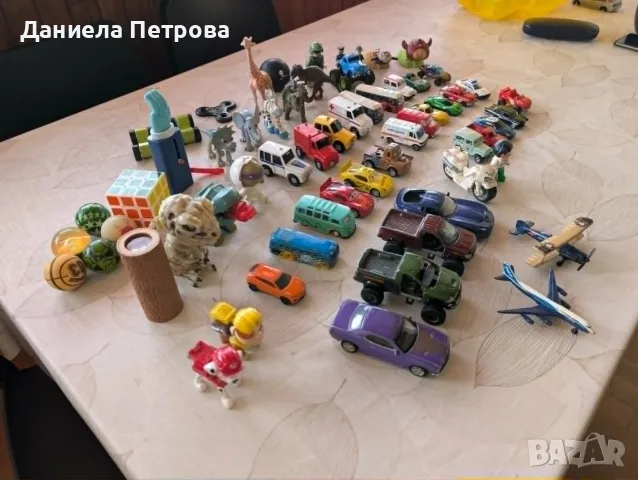 Лот играчки за момче, снимка 3 - Коли, камиони, мотори, писти - 55636487