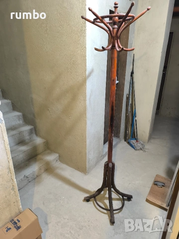 Продавам дървена виенска закачалка, снимка 3 - Други - 54177523