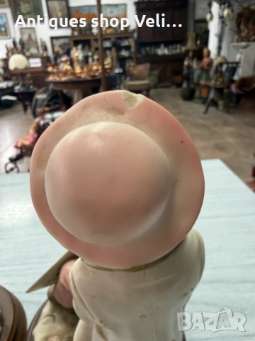 Чифт колекционерски фигури Capodimonte №8078, снимка 7 - Антикварни и старинни предмети - 54076355