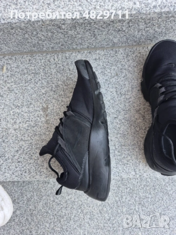 Продавам Маратонки на Nike, снимка 5 - Маратонки - 54576499