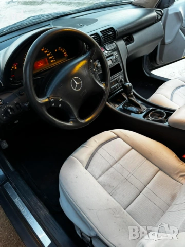 Мерцедес С220, снимка 3 - Автомобили и джипове - 54320769