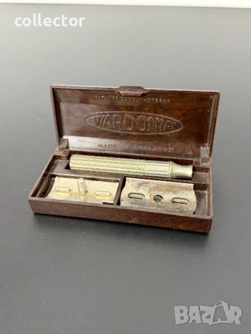 Английски комплект за бръснене в бакелитова кутийка. №8125