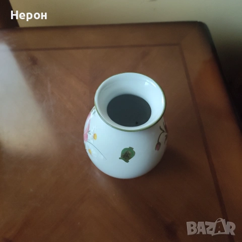 Порцеланова ваза, снимка 3 - Вази - 55168373