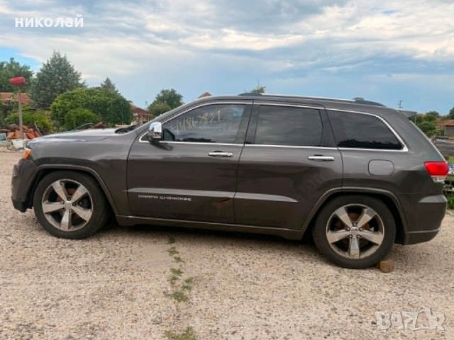 Jeep Grand Cherokee  Overland  3,6 САМО НА ЧАСТИ , снимка 4 - Автомобили и джипове - 54436545
