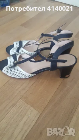 Дамски сандали Valentino, снимка 2 - Сандали - 55335370