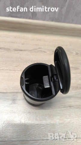 Пепелник за Mazda  Genuine Mazda 6 CX7 CX9 MX-5 Miata Tribute Ash Tray C23564660, снимка 14 - Аксесоари и консумативи - 54400613
