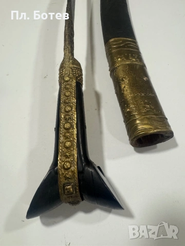 Стар ятаган, снимка 2 - Антикварни и старинни предмети - 54018364