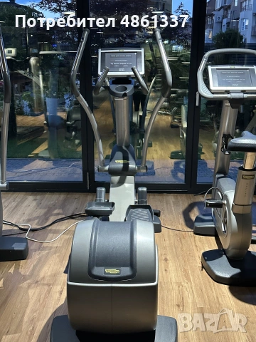Крос тренажор Technogym Synchro Excite — отлично състояние