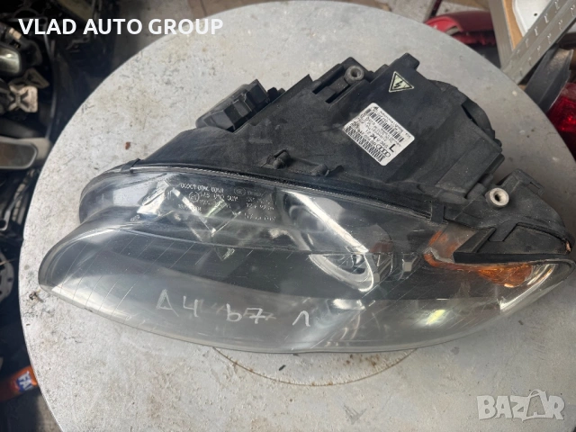 Фар за Audi A4 b7-ляв, снимка 2 - Части - 54467705