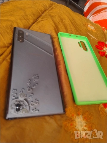 Samsyng Note 10+ , снимка 4 - Резервни части за телефони - 54909316
