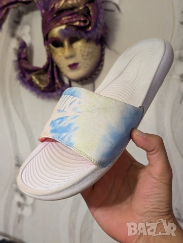 чехли / джапанки Nike W NIKE VICTORI ONE SLIDE PRINT номер 40 ,5, снимка 2 - Чехли - 55016519