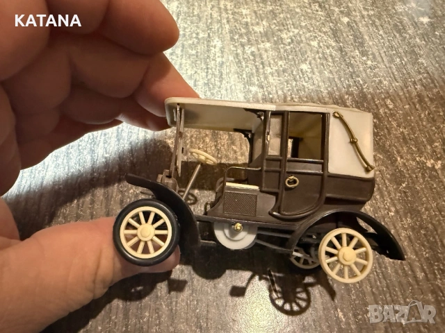 Ретро кола играчка , снимка 8 - Колекции - 54385356