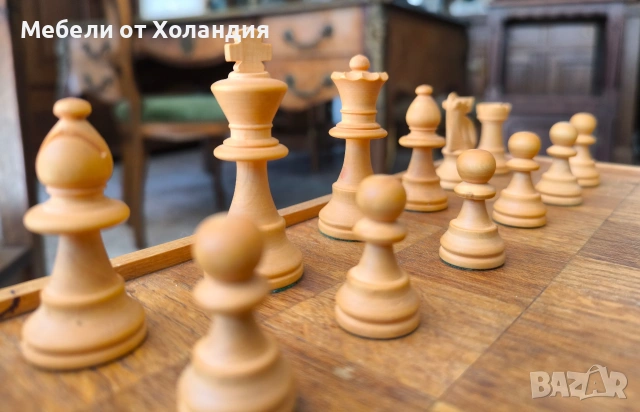 Шахматна масичка с дървени фигури, снимка 4 - Шах и табла - 55239855