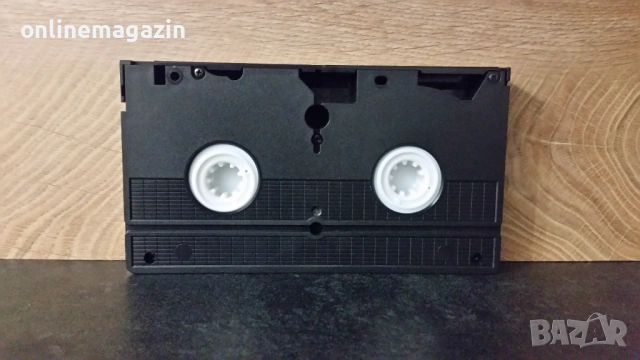 Видеокасета " ПИТЪР И ВЪЛКА - ПЛЮС МИКИ И НЕГОВАТА БАНДА " VHS , снимка 5 - Други жанрове - 54101430