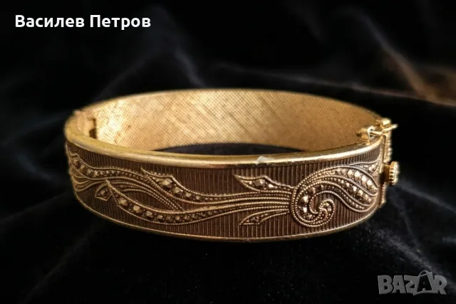 Винтидж твърда гривна