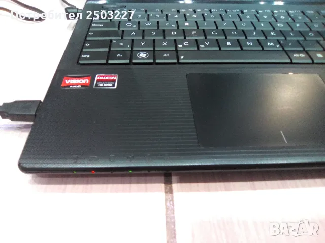 Лаптоп ASUS X55U - два процесора, снимка 8 - Лаптопи за дома - 55354941