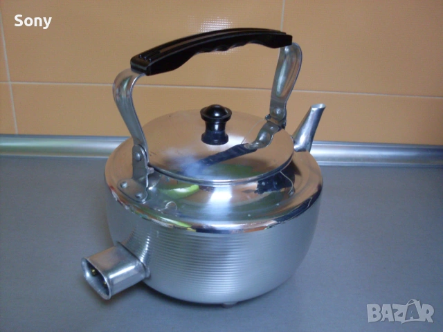 Стар неупотребяван електрически чайник- СССР., снимка 6 - Антикварни и старинни предмети - 53691910