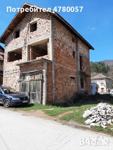 Продава се къща 292 кв.м. в с.Згориград , снимка 12 - Къщи - 54004367