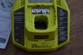 Ново бързо зарядно устройство Ryobi от USA на 110V, снимка 2