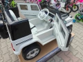 MERCEDES Акумулаторен джип EQG бял, снимка 2
