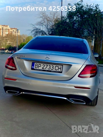 Mercedes-Benz E 350d AMG | 2019 |  ПЕРФЕКТЕН , снимка 12 - Автомобили и джипове - 54211134