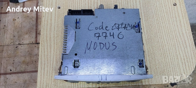 CD радио Рено Модус, снимка 2 - Части - 54419495