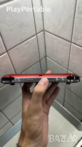 Modded PS Vita PCH-1000 Cosmic Red Complete in Box 128GB 150+ games, снимка 10 - PlayStation конзоли - 55545741