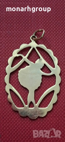 Златна висулка, снимка 4 - Колиета, медальони, синджири - 54369046