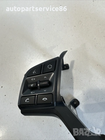 Бутони на волана за Hyundai Tucson 1.6 CRDi (2019) 3C129Q-1700, снимка 2 - Части - 54370756