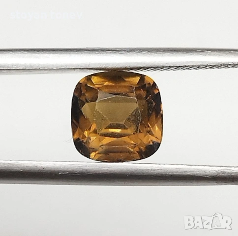 Естествен александрит с драматична промяна на цвета 1,28 карата! Сертификат!, снимка 6 - Други - 54184683