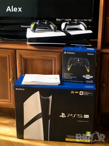 Sony PlayStation 5 Pro 2TB + 2 оригинални DualSense (Helldivers II Limited Edition) | Пълен комплект, снимка 2 - PlayStation конзоли - 55413748