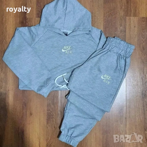 Nike Нов Дамски Екип Найк Различни Цветове , снимка 2 - Спортни екипи - 54392936