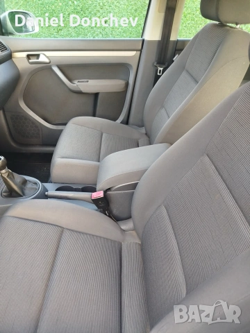 VW Touran 2009 г. 1.9 TDi, снимка 7 - Автомобили и джипове - 55158667