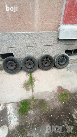 Гуми с джанти 14 цола за Фолксваген Сеат Шкода 