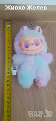 Плюшена играчка лабубу