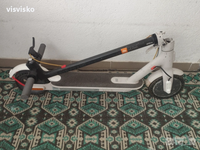Електрическа тротинетка Xiaomi Mi Electric Scooter 3, снимка 6 - Скутери и тротинетки - 55020829