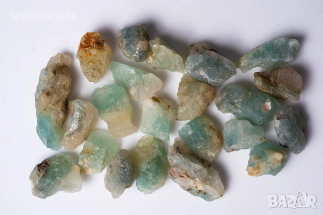 Лот естествени кристали грандидиерит 57.5ct